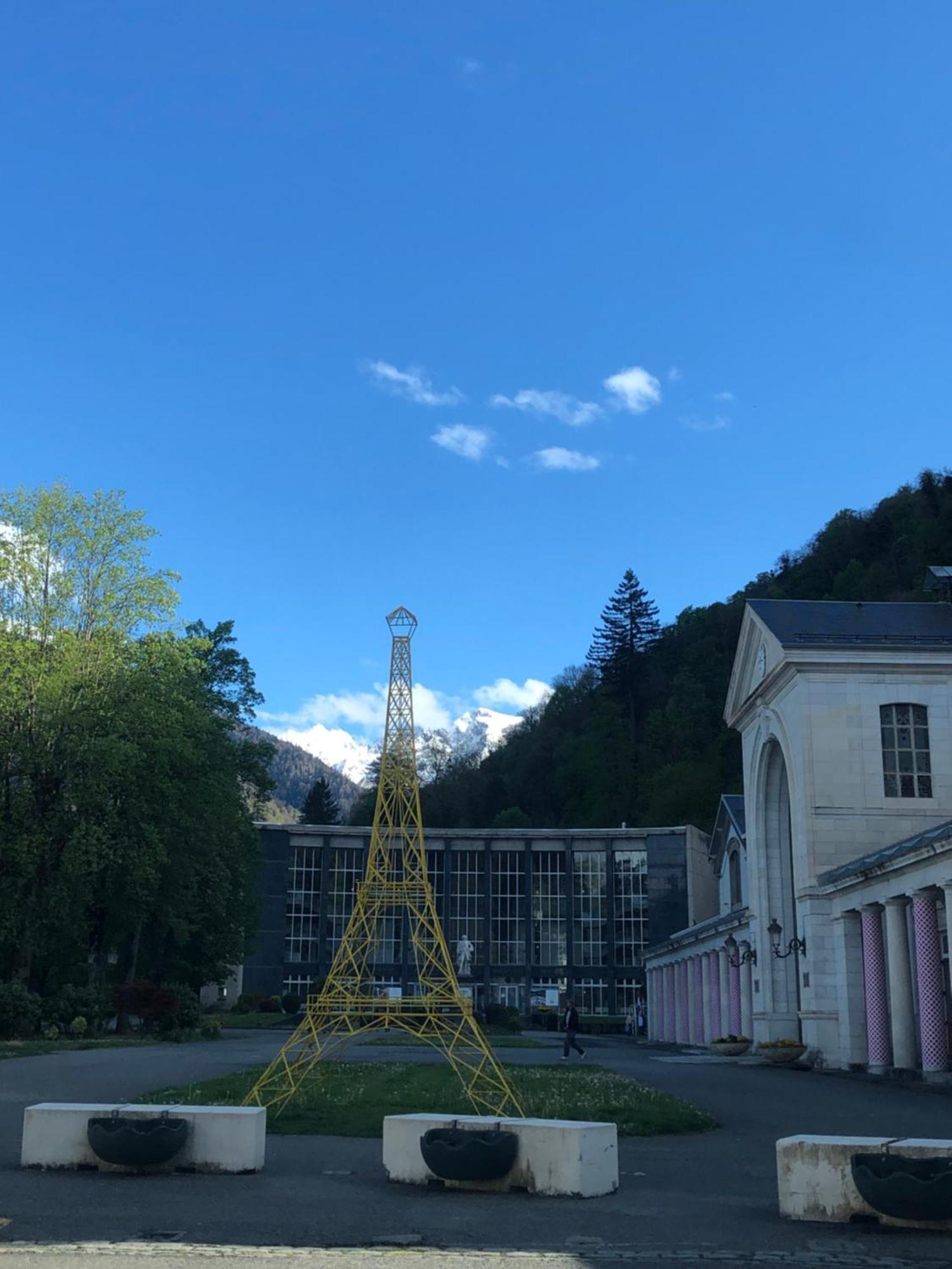 Appart T 3 Bagneres-De-Luchon Vue Montagne - Piscine Mi Juin Extérieur photo